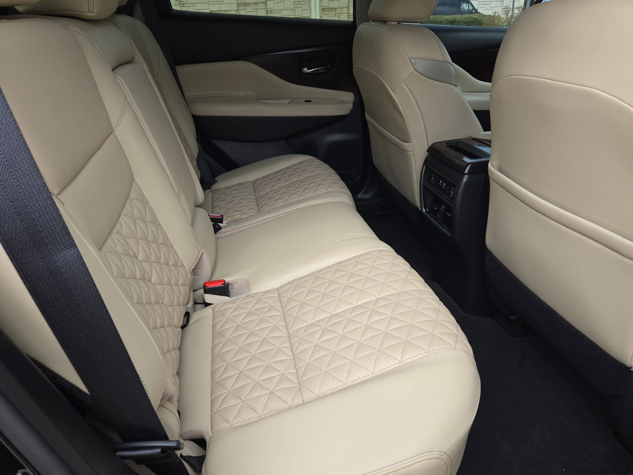 Certified 2024 Nissan Murano Platinum w/ Cargo Package FWD image 24