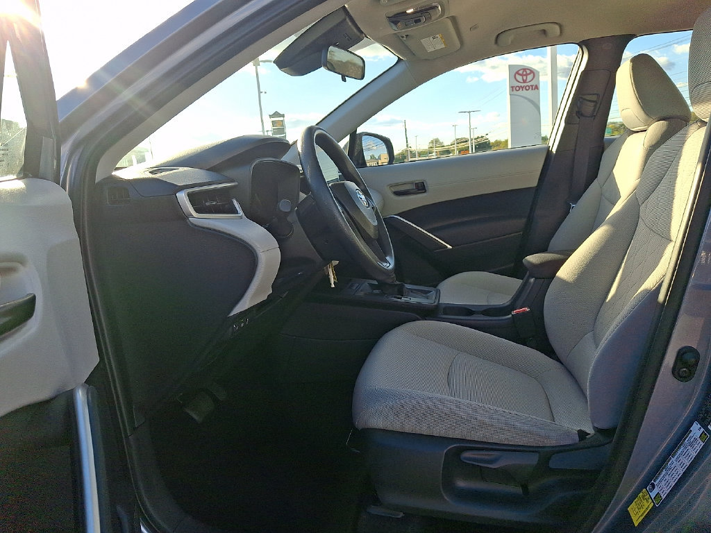 Certified 2026 Toyota Corolla Cross L AWD/4WD image 19