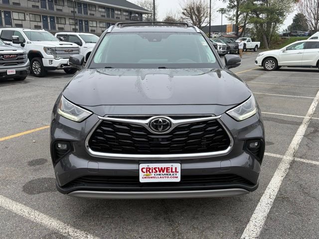Used 2022 Toyota Highlander Platinum AWD/4WD image 10