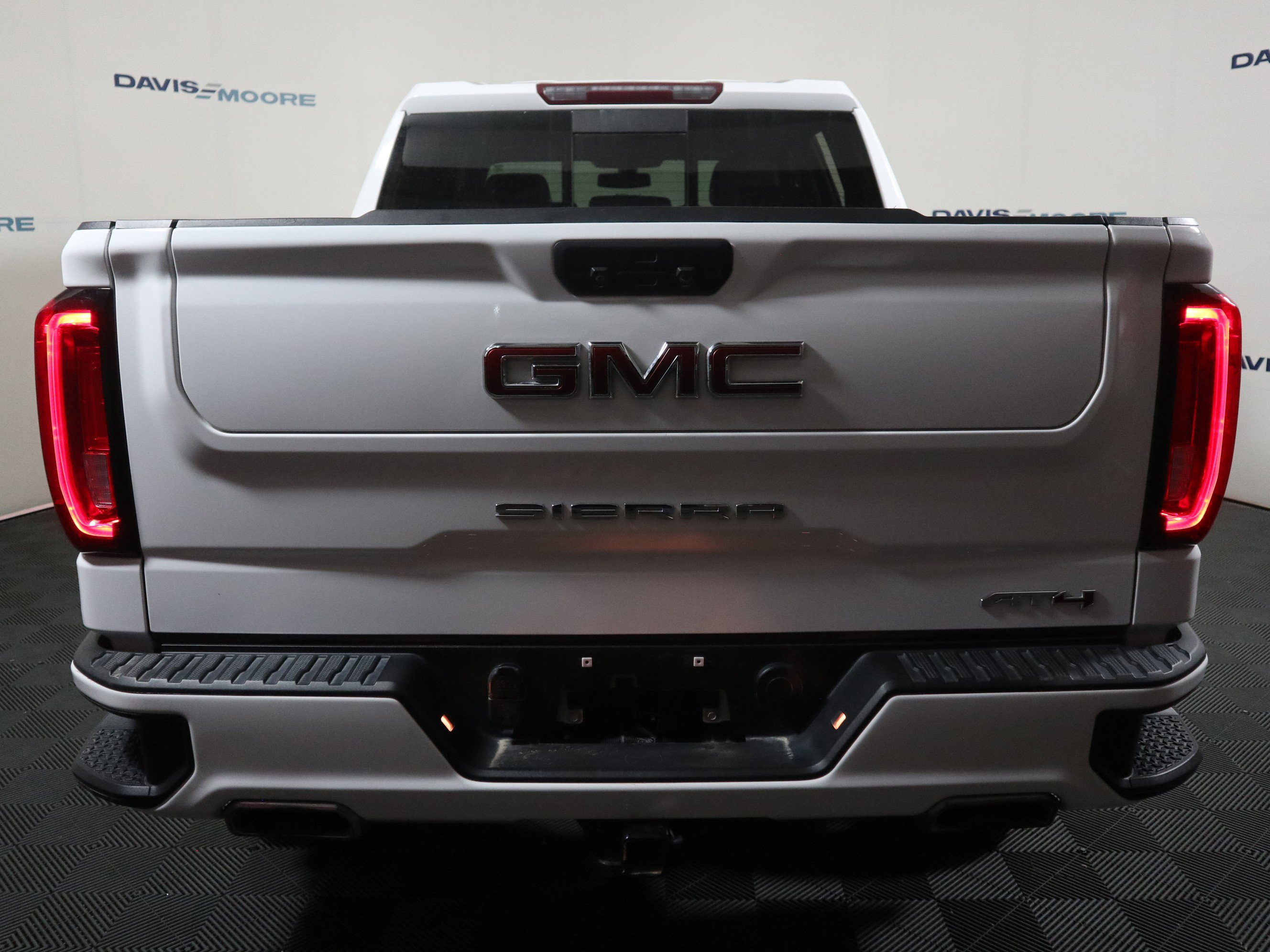 Used 2021 GMC Sierra 1500 AT4 image 7