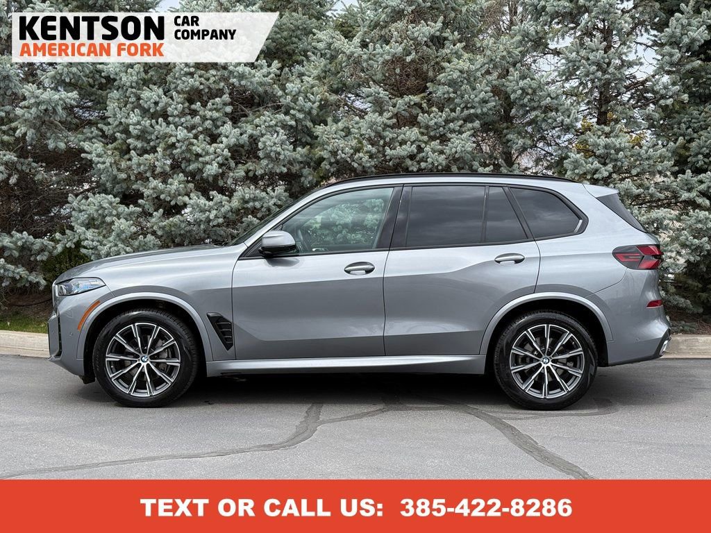 Used 2025 BMW X5 xDrive40i image 4