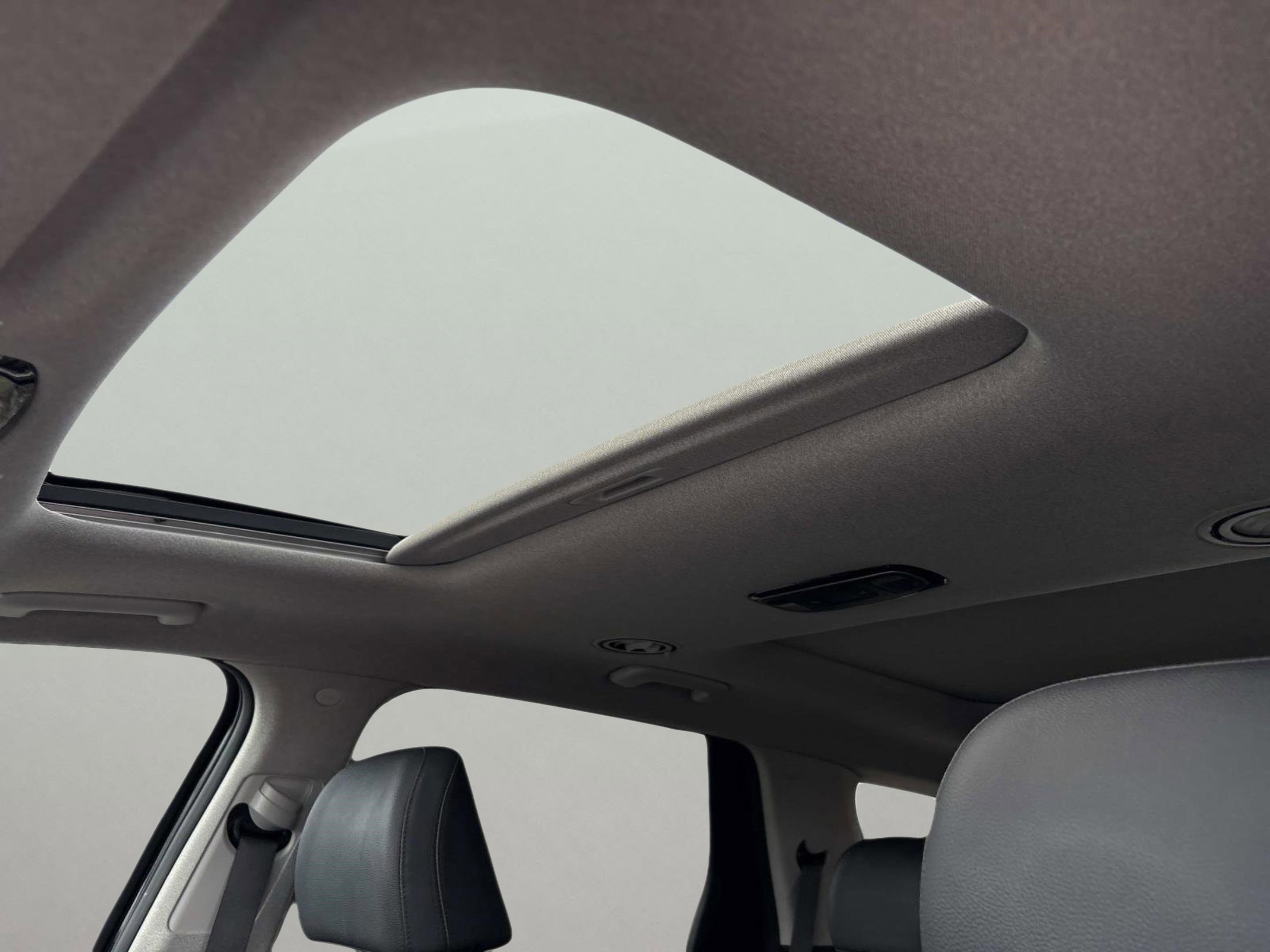 Used 2024 Hyundai Palisade Limited image 28