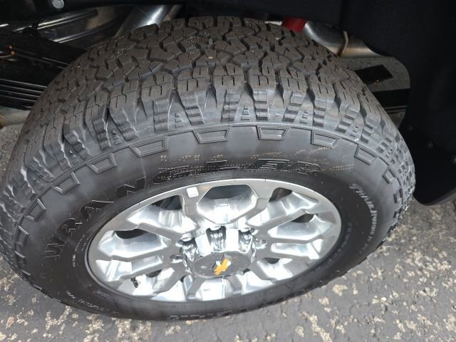 New 2025 Chevrolet Silverado 3500 LTZ w/ Z71 Chrome Sport Edition image 7