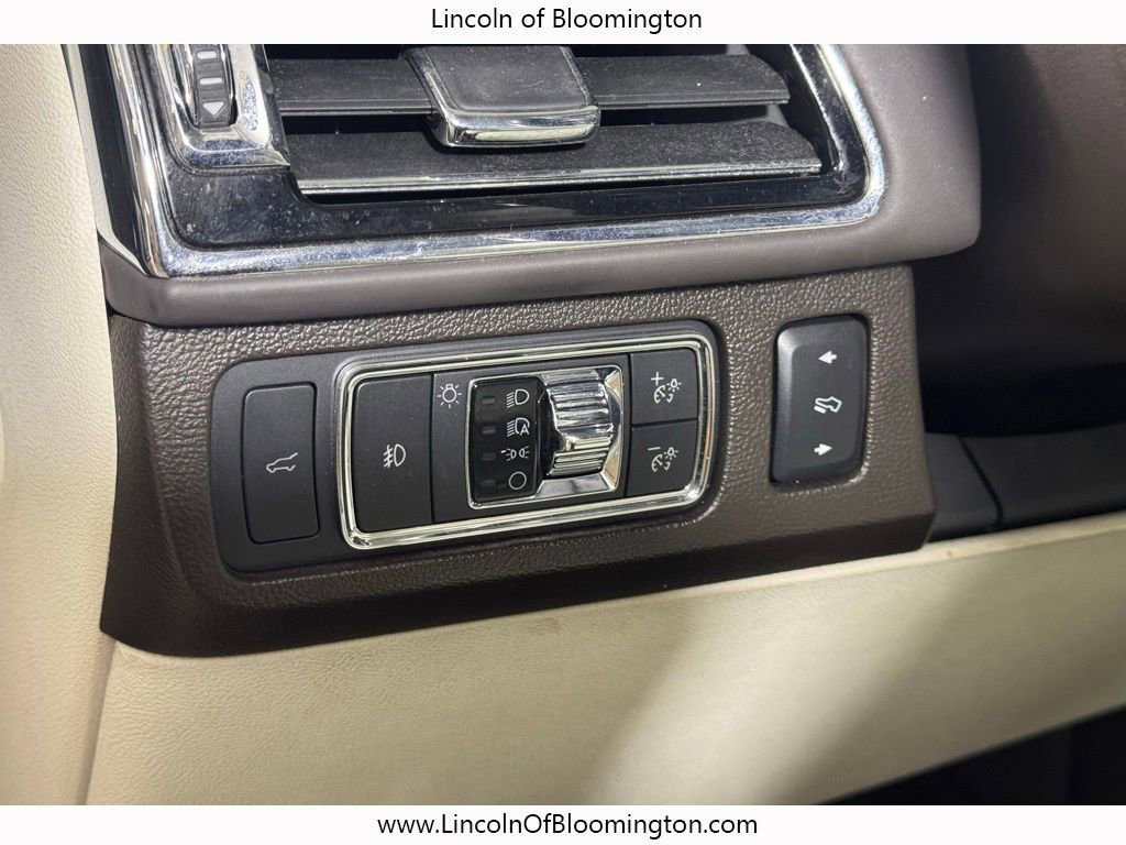 Certified 2022 Lincoln Navigator L Black Label AWD/4WD image 26