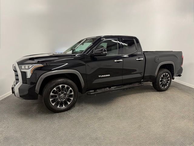Used 2023 Toyota Tundra Limited image 7