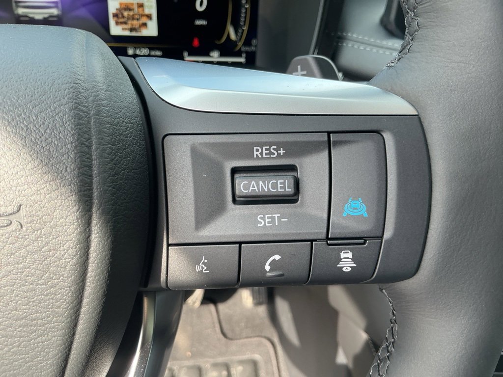 New 2026 INFINITI QX60 Luxe w/ Family Package image 17