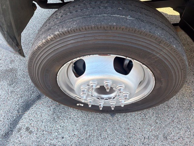 Used 2016 RAM 5500 Tradesman RWD image 9