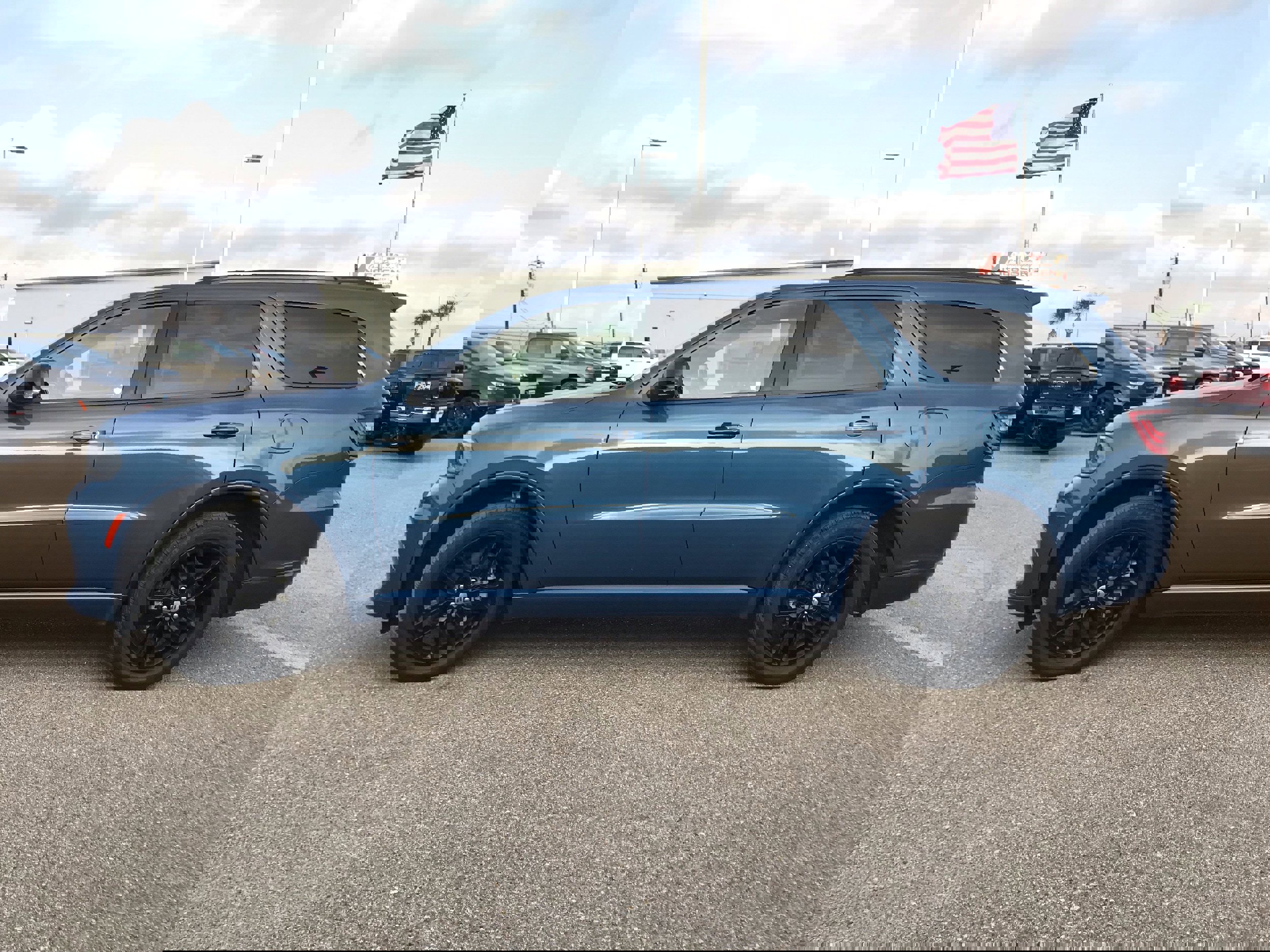 Used 2024 Dodge Durango GT image 4