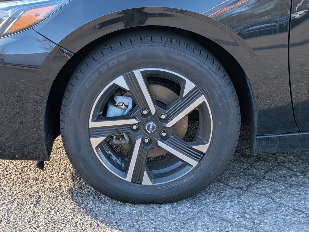Used 2024 Nissan Sentra SV image 28