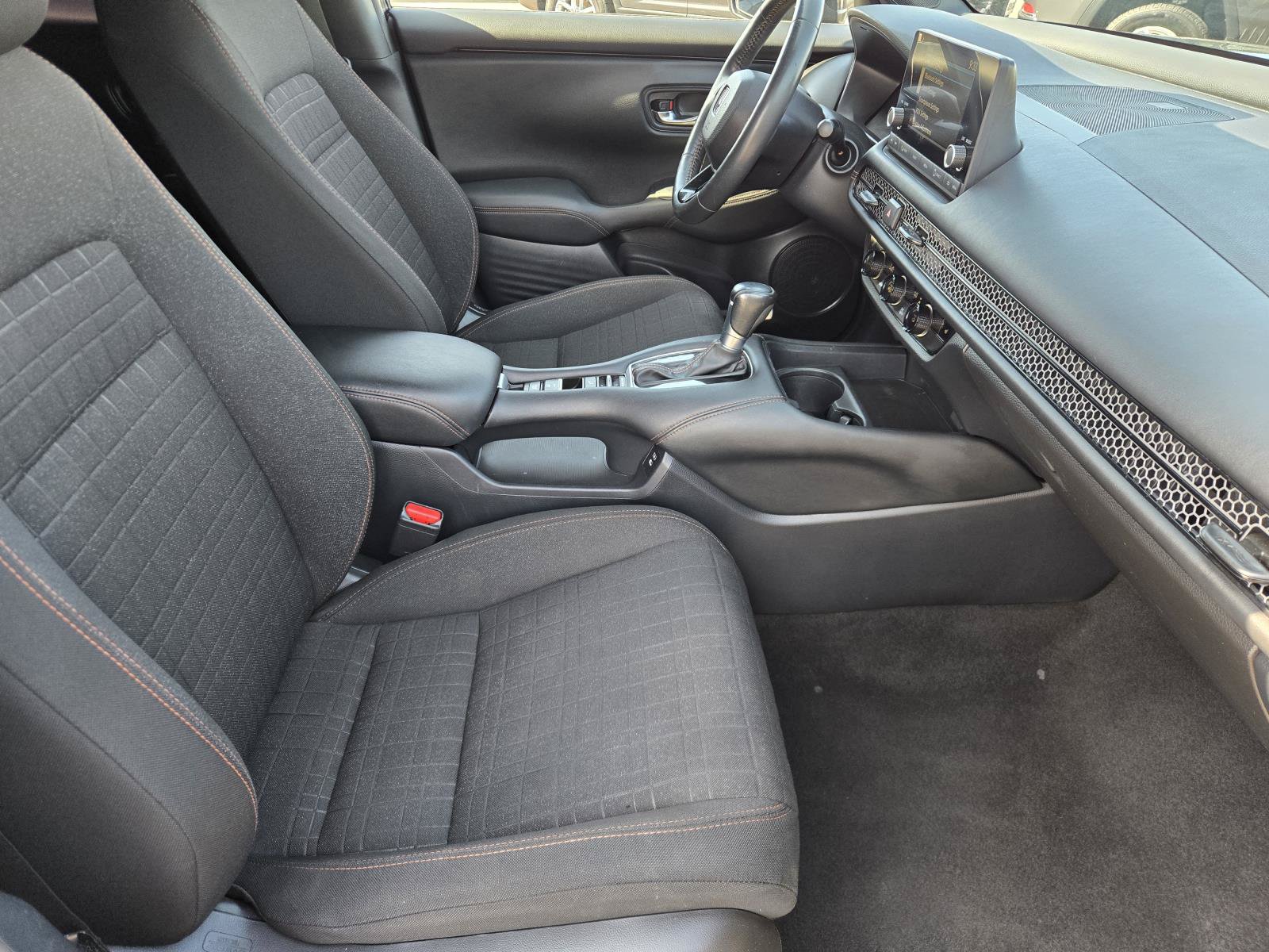 Used 2024 Honda HR-V Sport image 30