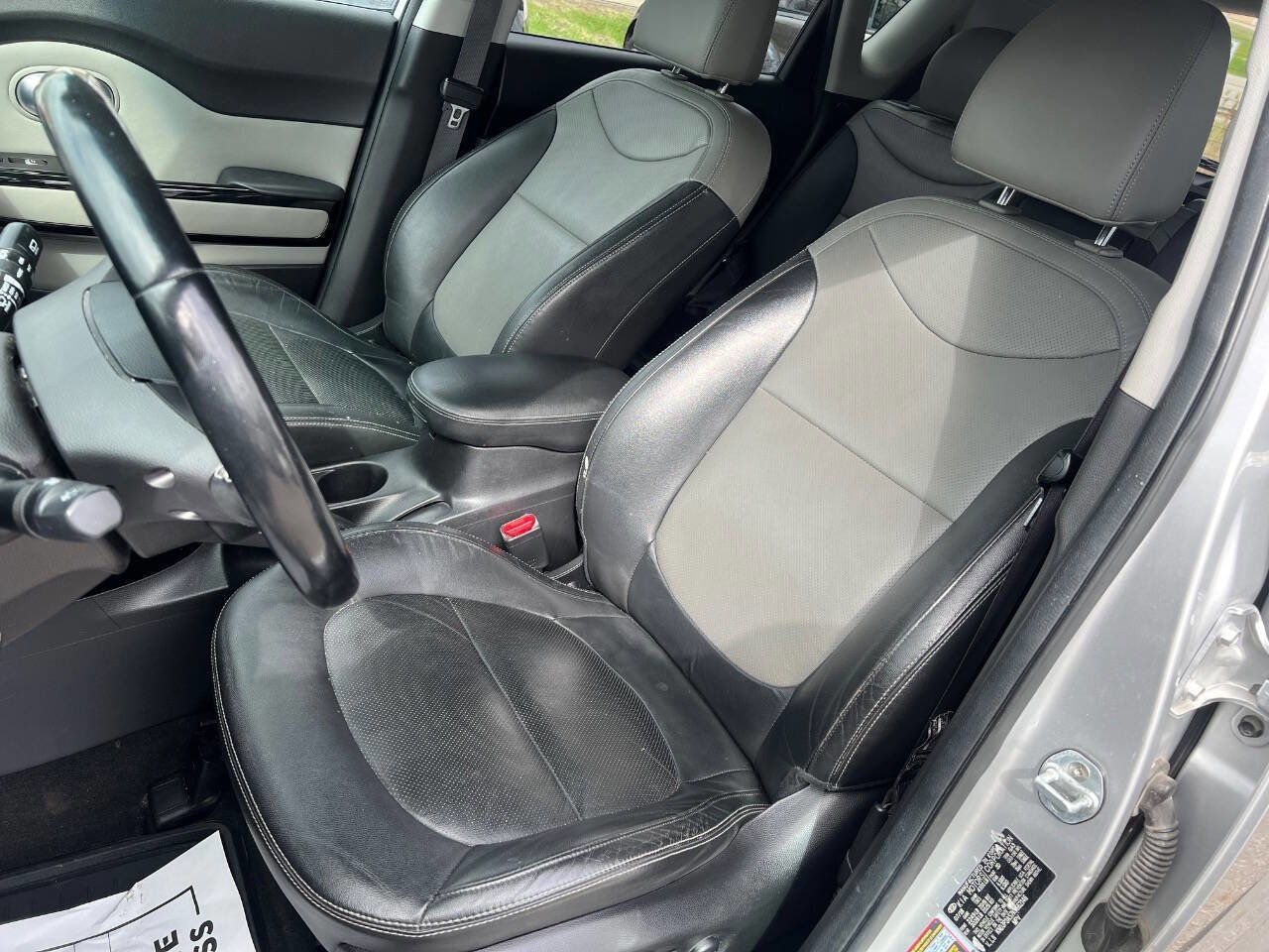 Used 2019 Kia Soul + w/ Primo Package image 10