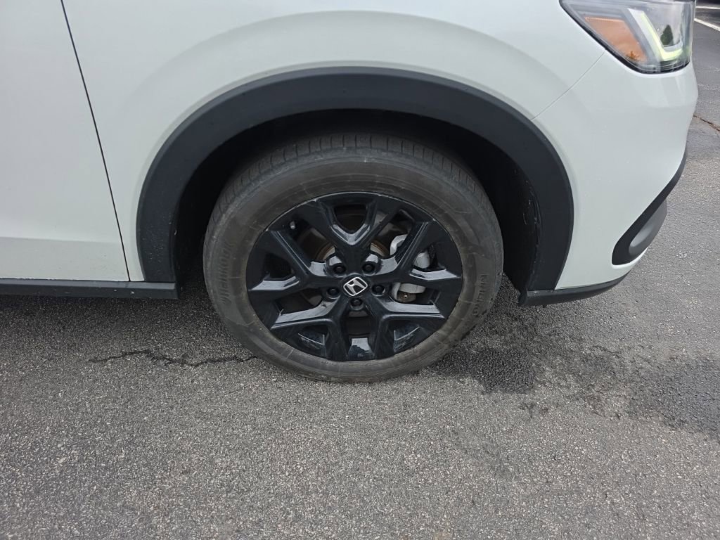 Certified 2024 Honda HR-V Sport image 9