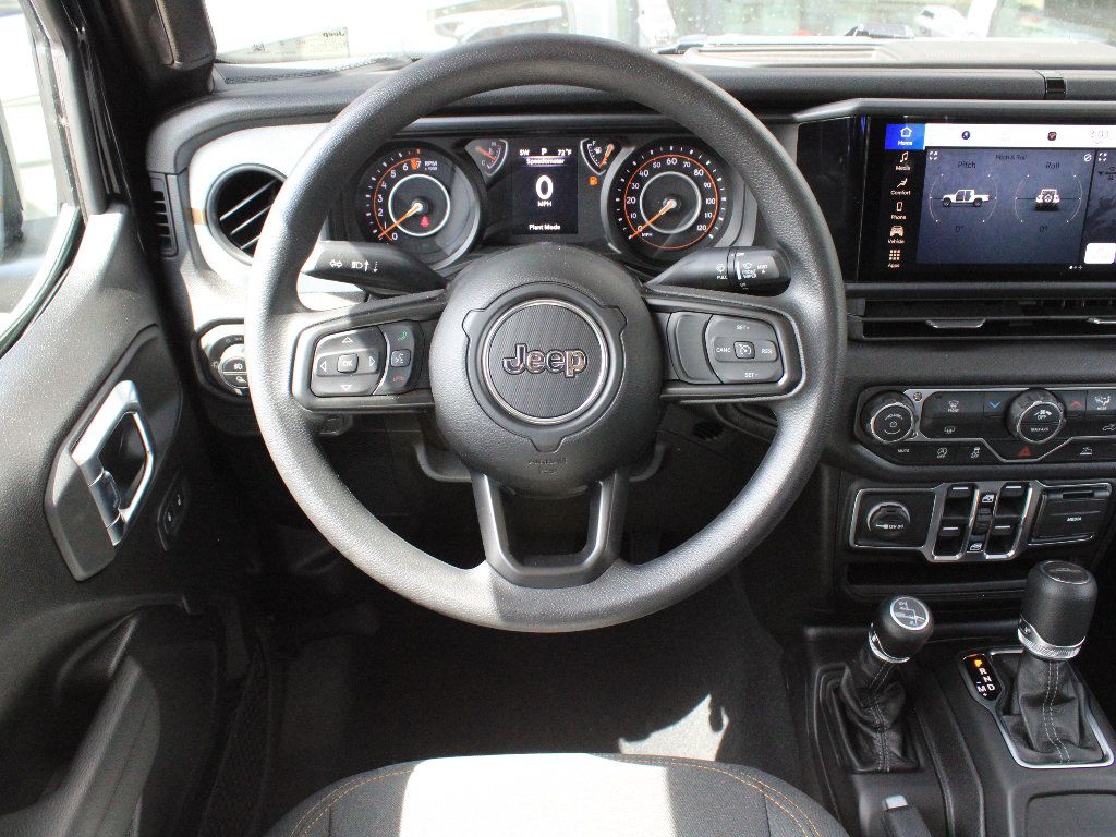 New 2026 Jeep Gladiator Sport AWD/4WD image 13
