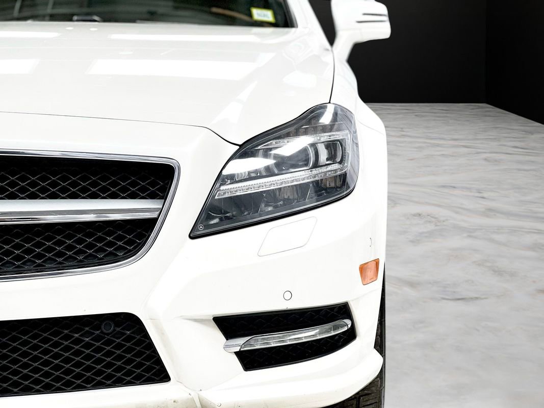 Used 2014 Mercedes-Benz CLS 550 4MATIC image 9