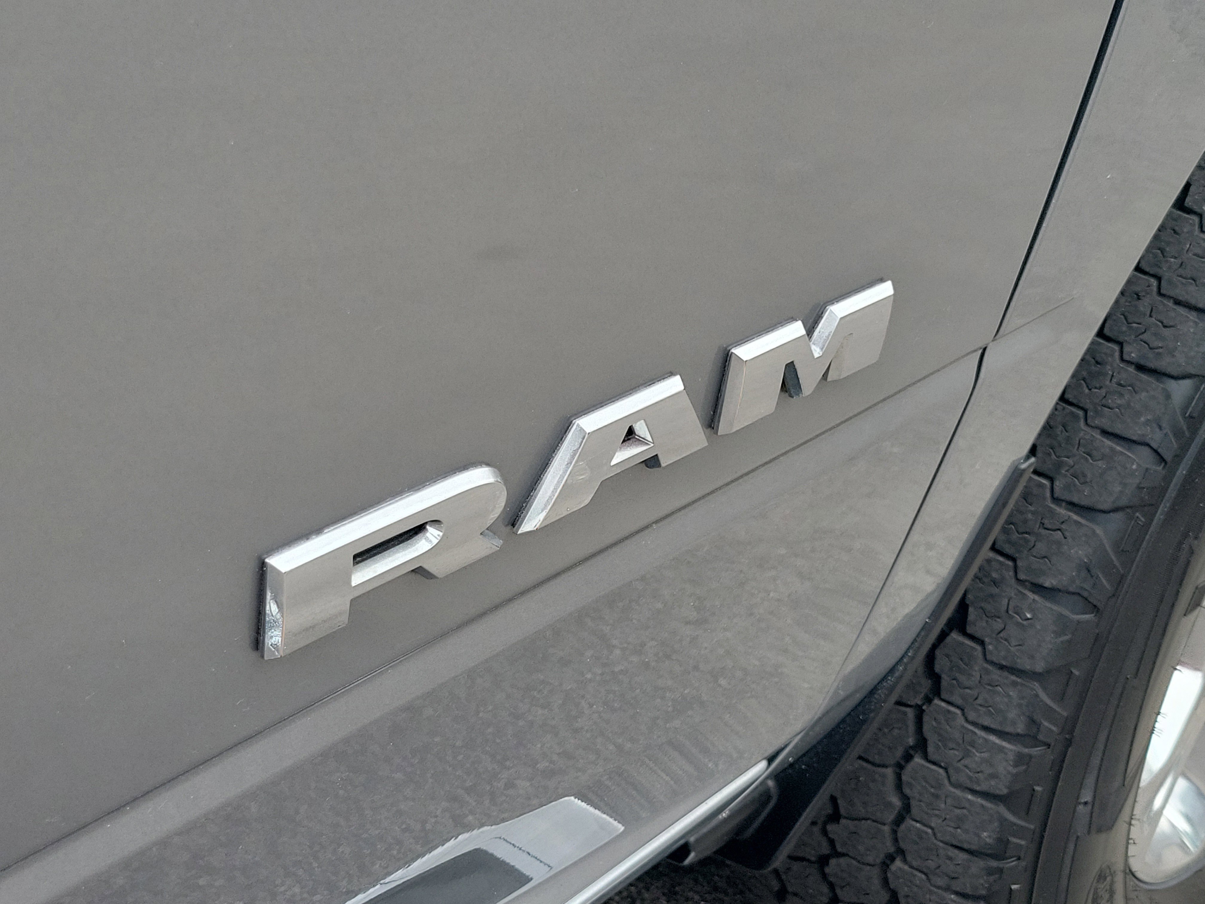 Used 2024 RAM 2500 Big Horn image 13