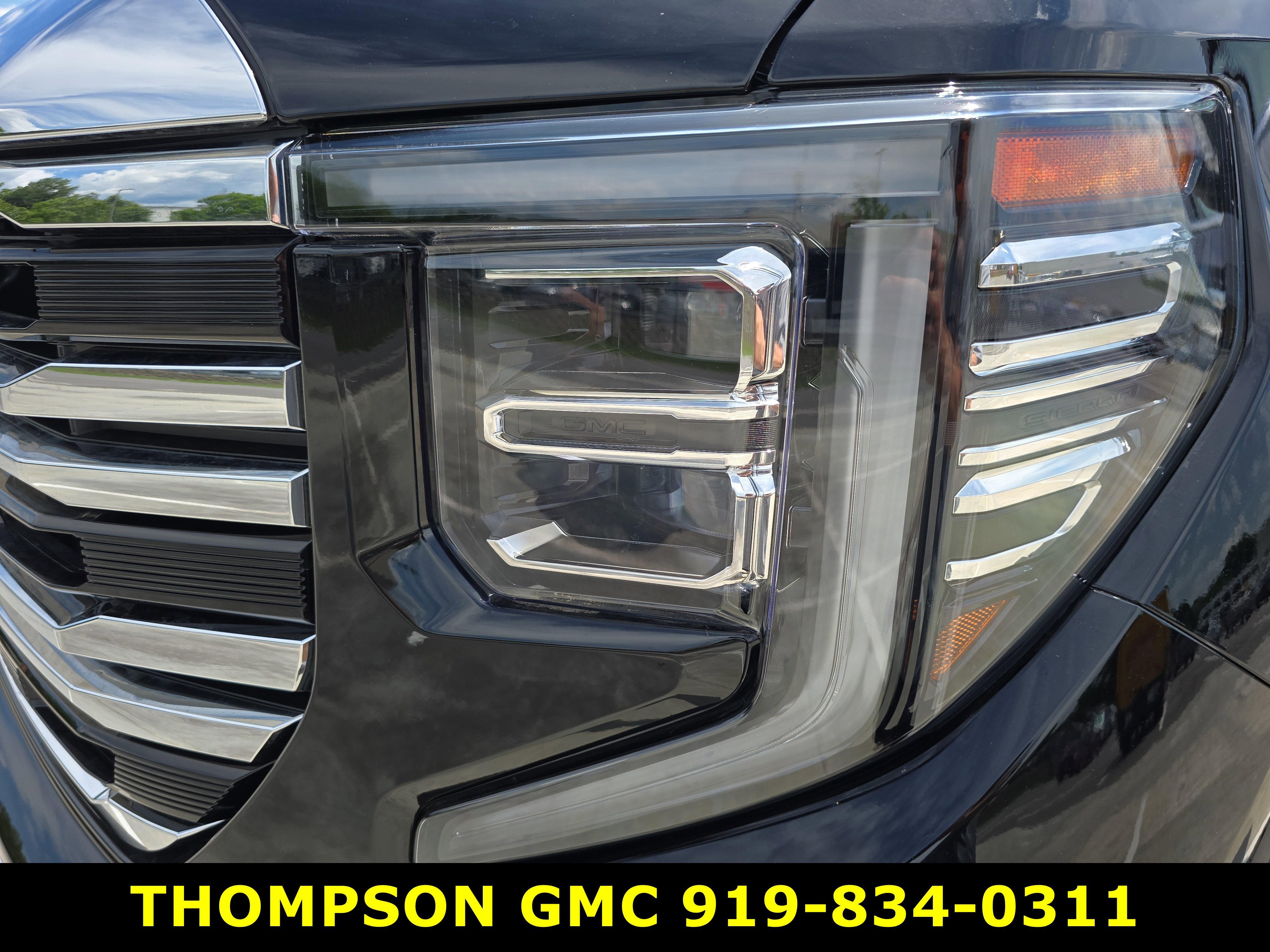 New 2024 GMC Sierra 1500 SLT w/ SLT Premium Package image 34