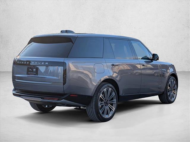New 2026 Land Rover Range Rover Long Wheelbase SE image 2