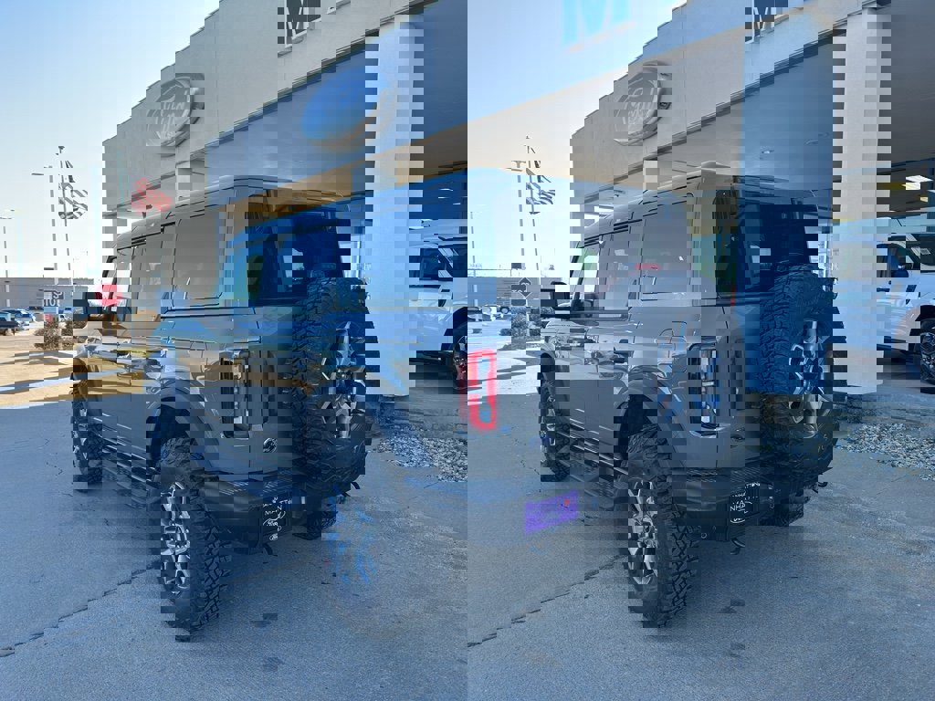 New 2025 Ford Bronco Badlands image 6