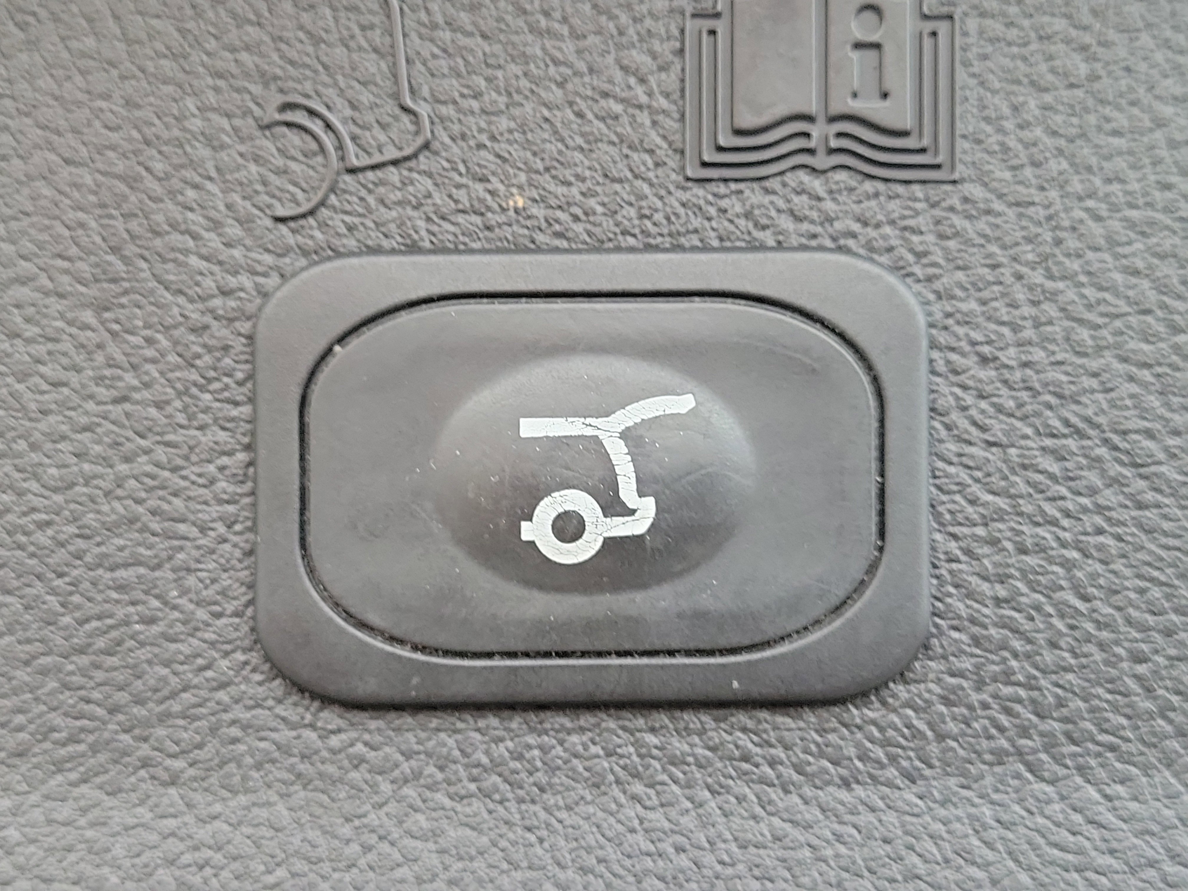 Used 2014 Ford Escape SE w/ Equipment Group 201A image 9