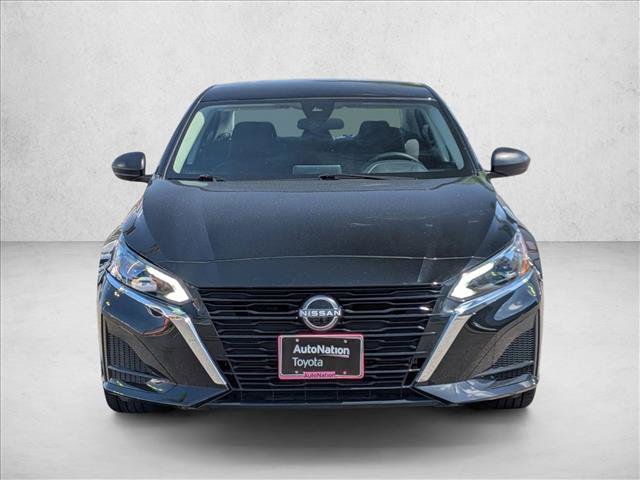 Used 2025 Nissan Altima 2.5 SV FWD video 2