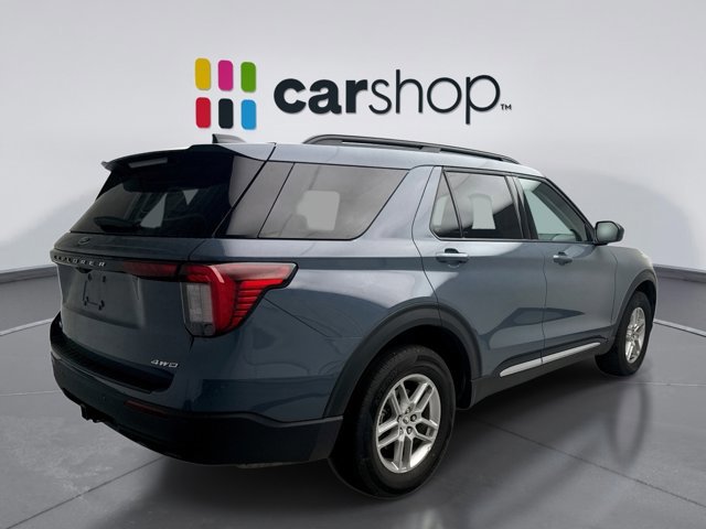 Used 2025 Ford Explorer Active AWD/4WD image 5