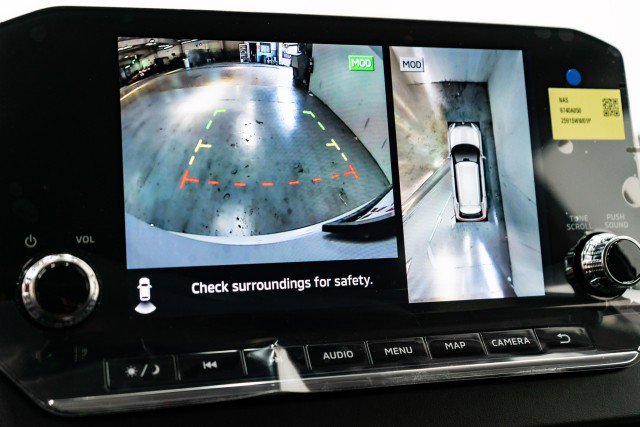 New 2025 Mitsubishi Outlander SEL image 12