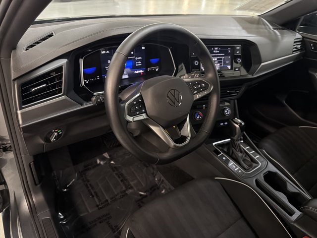 Certified 2022 Volkswagen Jetta Sport FWD image 14
