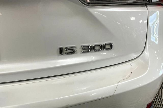 Used 2020 Lexus IS 300 image 14