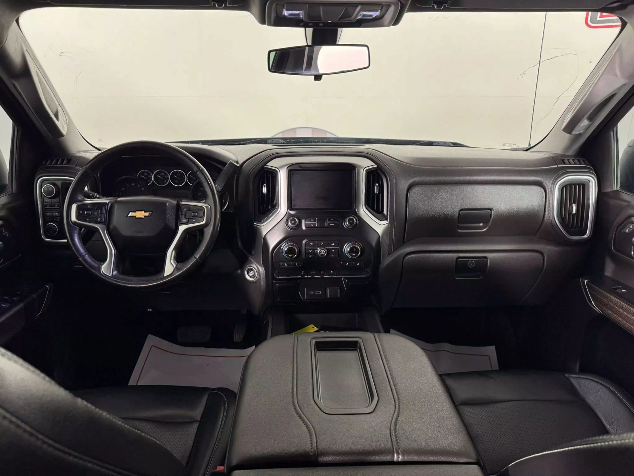 Used 2021 Chevrolet Silverado 1500 LT Trail Boss w/ Bed Protection Package AWD/4WD image 11