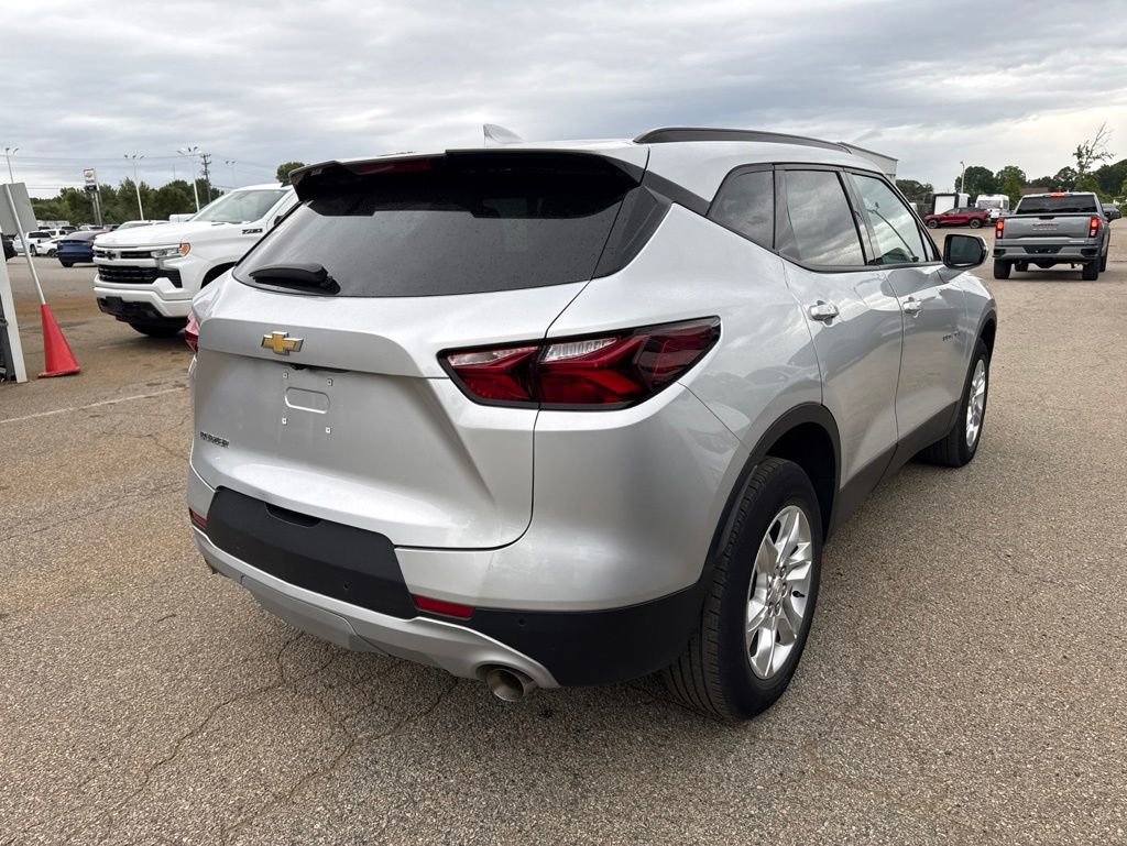 Used 2022 Chevrolet Blazer LT FWD image 4