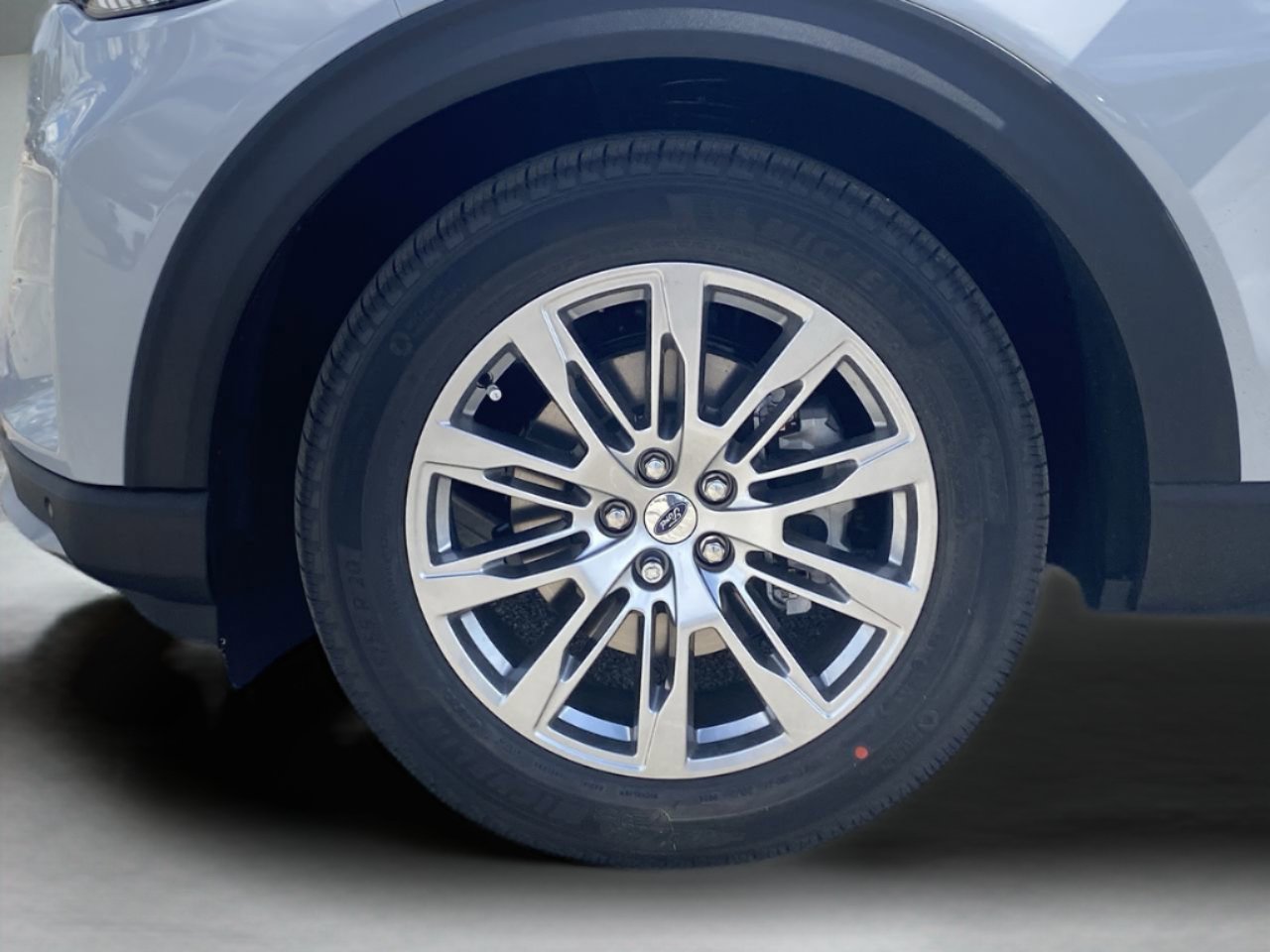 New 2026 Ford Explorer Platinum RWD image 35