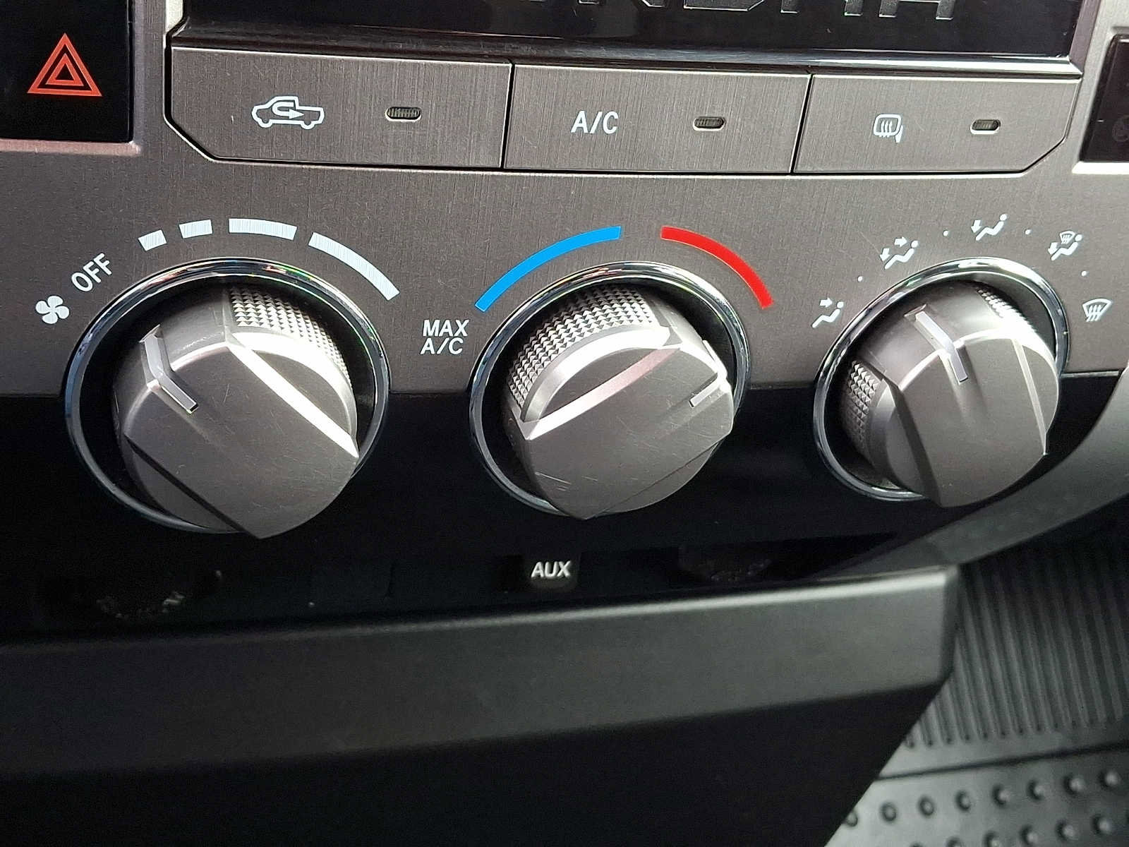 Certified 2019 Toyota Tundra SR5 image 18