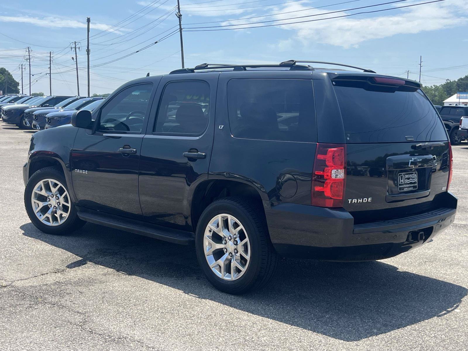 Used 2010 Chevrolet Tahoe LT RWD image 5