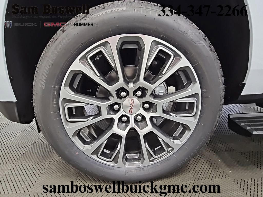New 2026 GMC Yukon XL Denali w/ Sun & Power Step Package AWD/4WD image 48