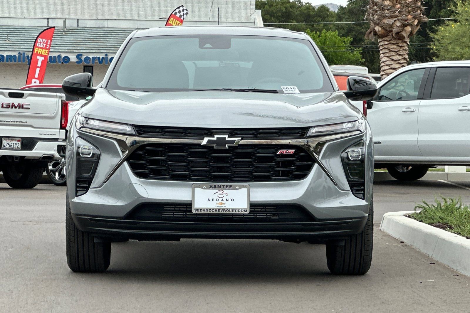 New 2026 Chevrolet Trax RS w/ Sunroof Package image 9