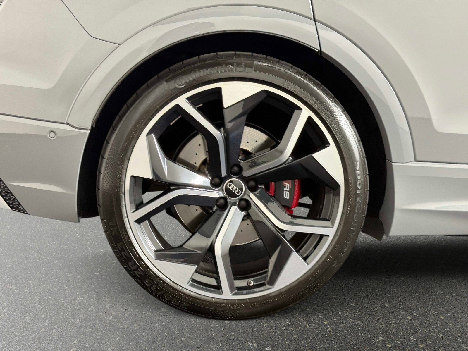 Used 2024 Audi RS Q8 AWD/4WD image 19