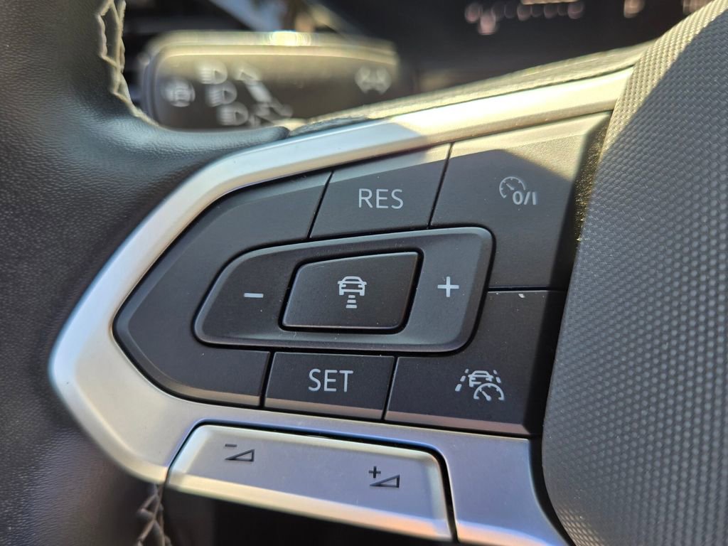 Used 2024 Volkswagen Taos S image 23