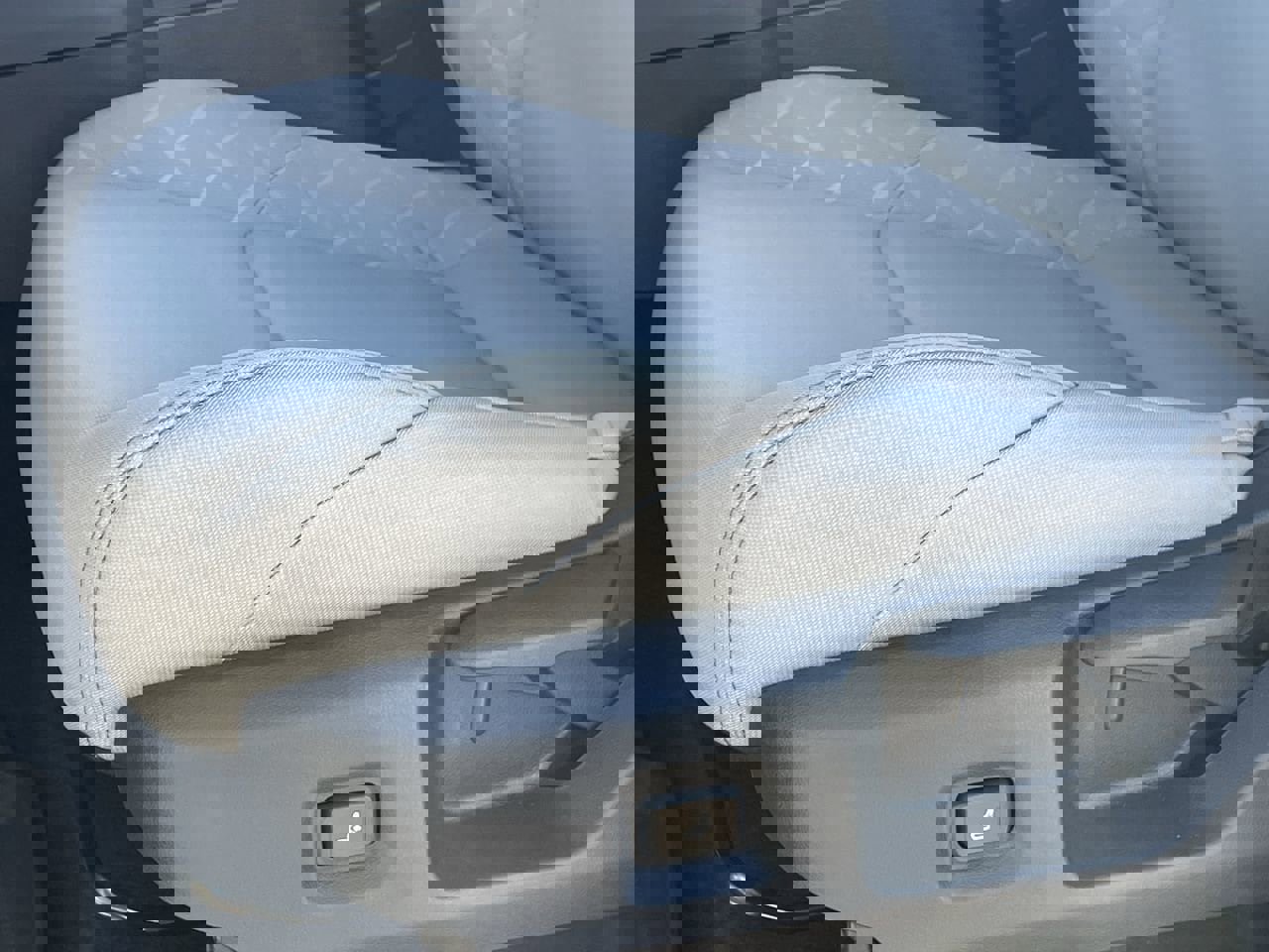 New 2025 Toyota Tacoma SR5 image 18