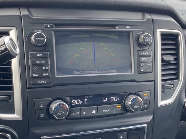 Used 2018 Nissan Titan SV w/ SV Convenience Package image 16