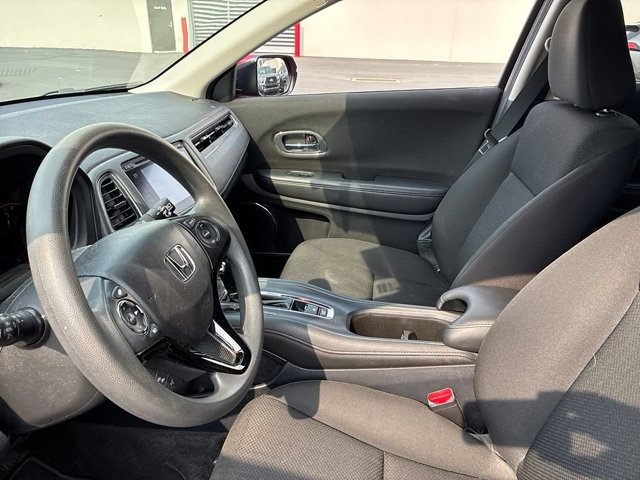 Used 2018 Honda HR-V EX image 25