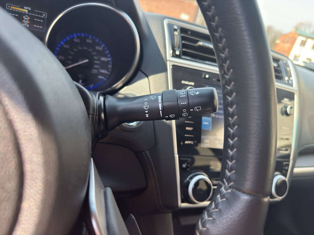 Used 2018 Subaru Outback 2.5i Limited image 19