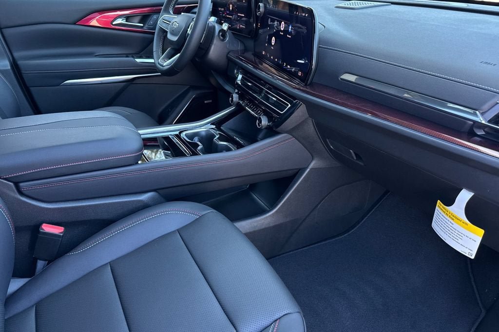 New 2026 Chevrolet Traverse Z71 w/ Enhanced Driving Package AWD/4WD image 17