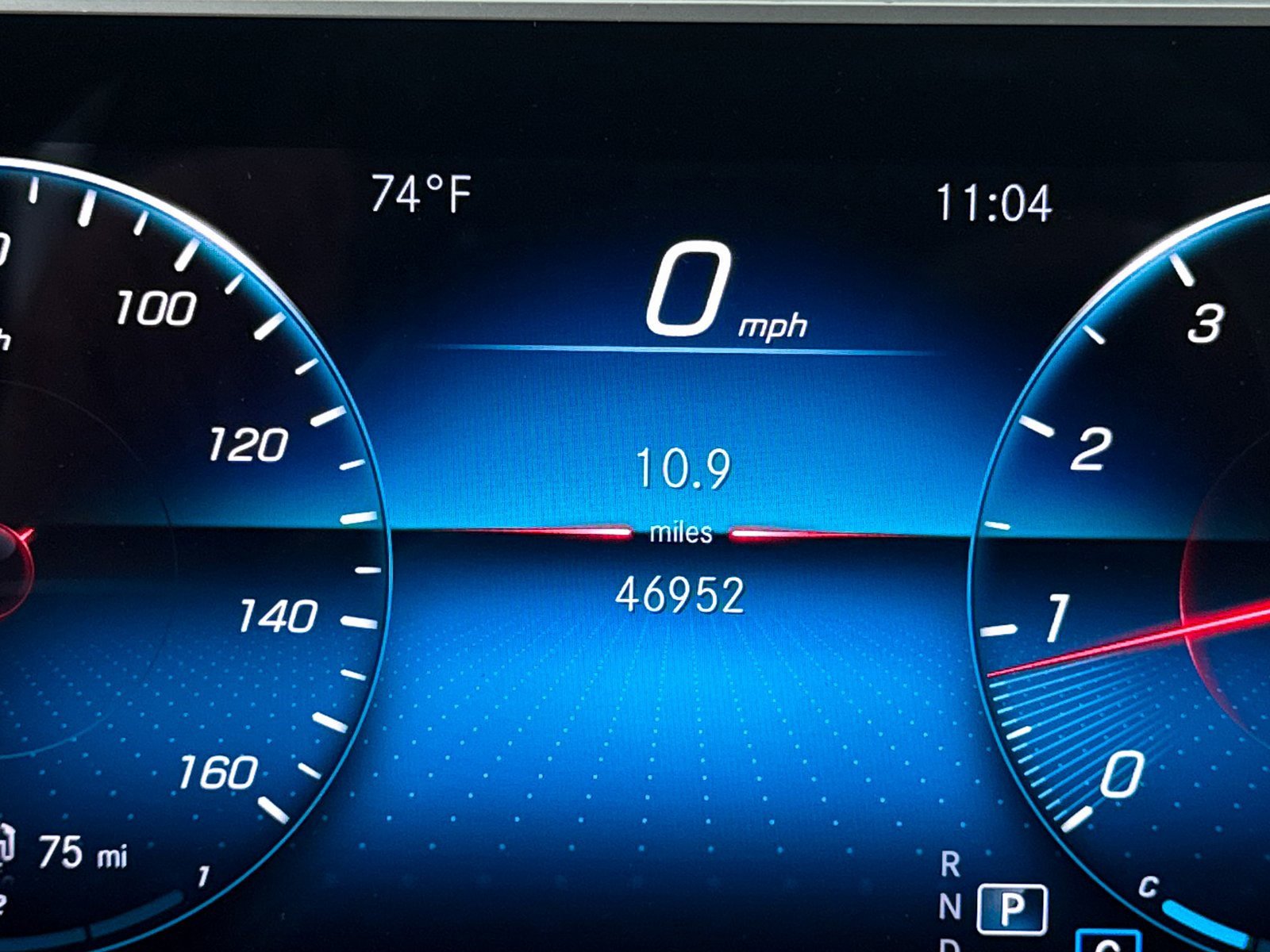 Used 2021 Mercedes-Benz GLB 250 4MATIC image 34