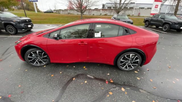 New 2026 Toyota Prius Plug-In Hybrid image 5