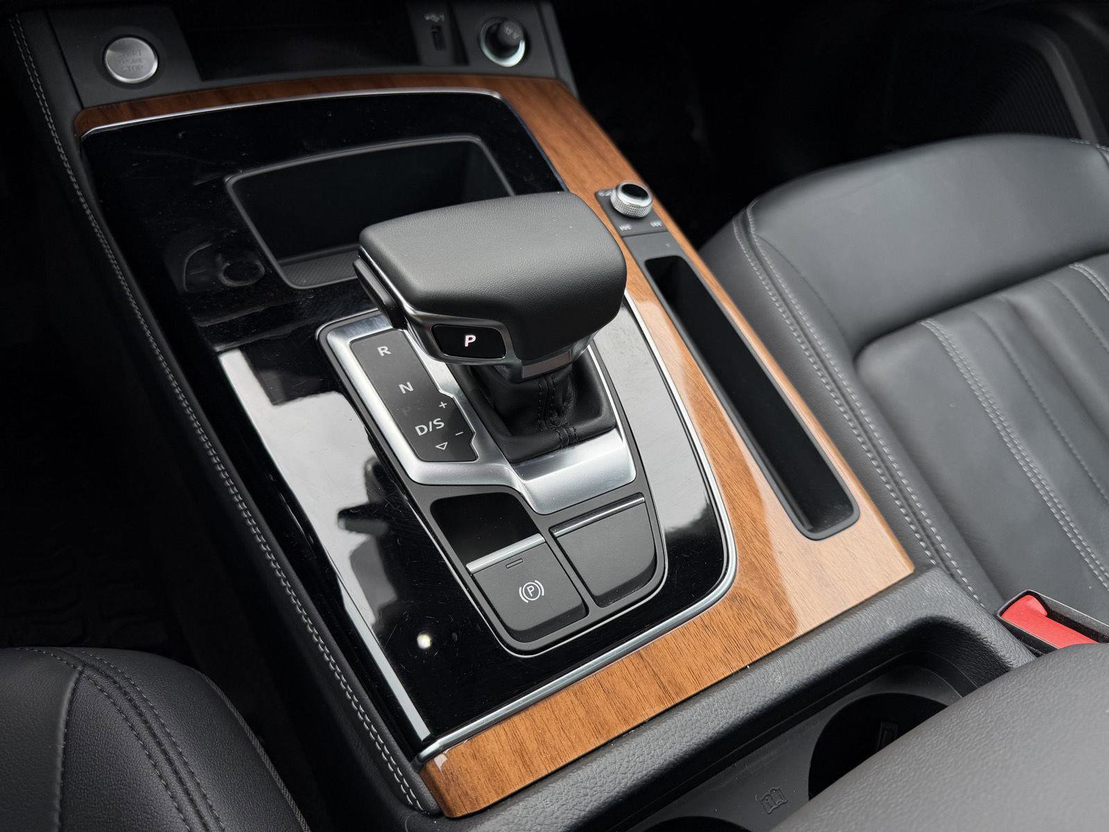 Used 2023 Audi Q5 2.0T Premium Plus w/ Premium Plus Package image 18