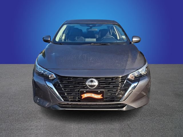 Used 2025 Nissan Sentra SV FWD image 2