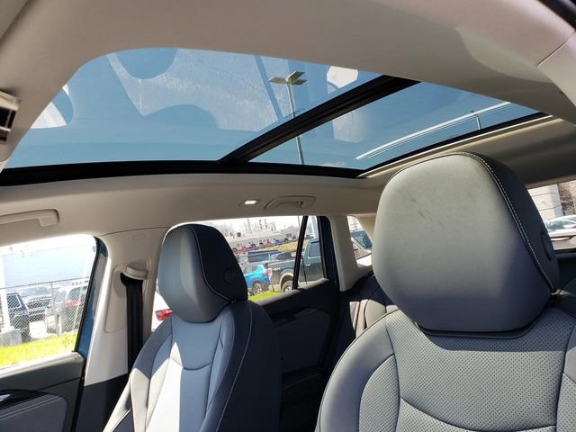 New 2026 Volkswagen Tiguan SE image 7