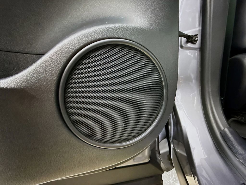 Used 2019 Lexus RX 350L FWD w/ Accessory Package image 31