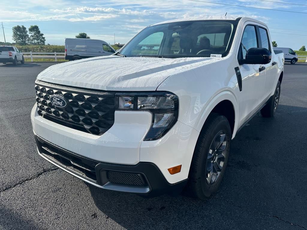 New 2025 Ford Maverick XLT w/ XLT Luxury Package image 30