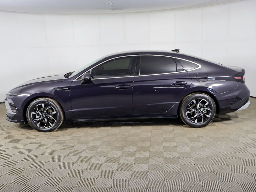 Certified 2025 Hyundai Sonata SEL image 12